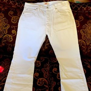 NEW WITHOUT TAG 501 Levi jean pant W36 X L30.